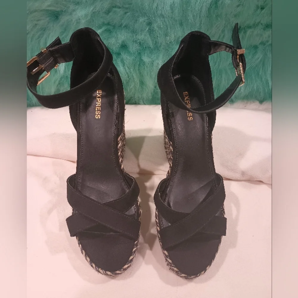 Express Espadrille Black and Tan Open Toe Ankle Strap High Wedge Sandals Size 9